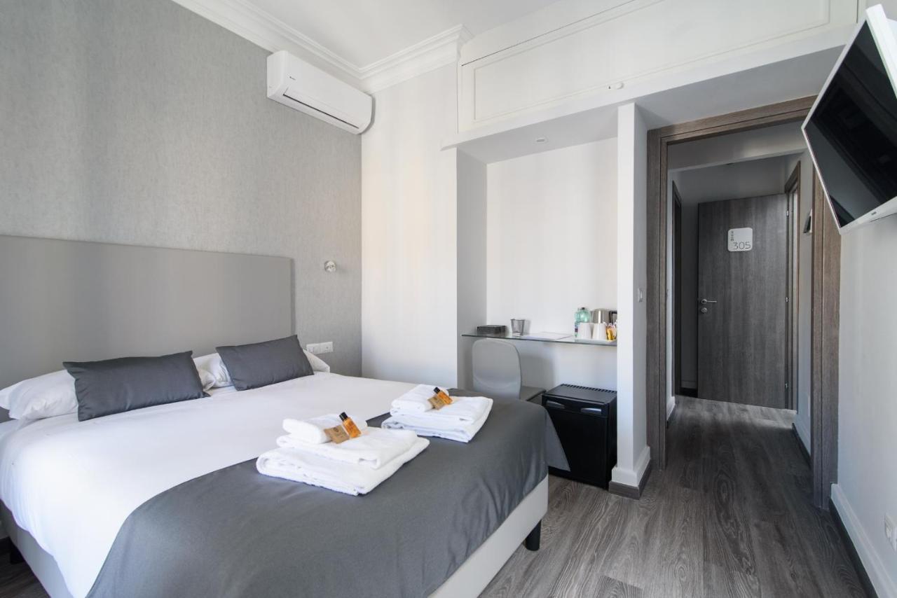 רומא White Caesar Guesthouse מראה חיצוני תמונה